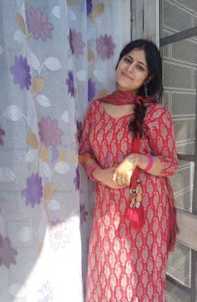 No advance Gajuwaka VIP escort service call me 